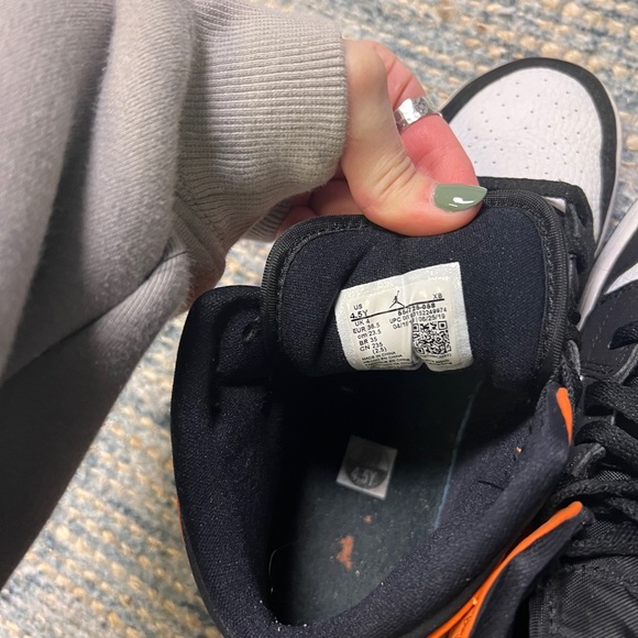 Jordan High Tops - Picture 3 of 4